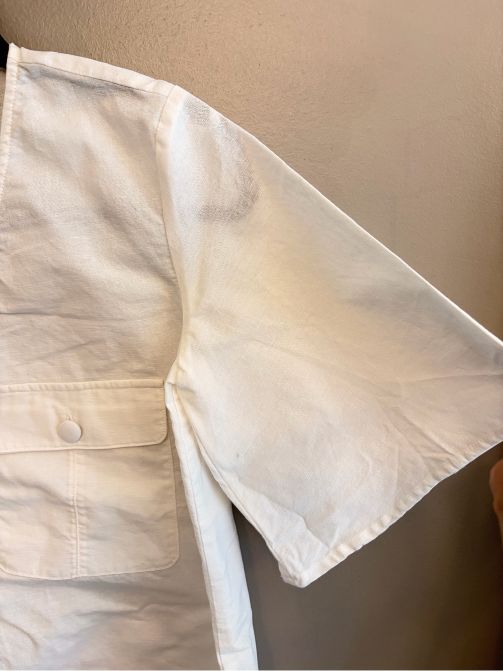 Sabo Skirt White linen blend blouse front tie detail and flap pockets size XS - Picture 6 of 14